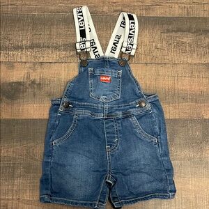 3/$30- Kids size 12 months Levi’s shorts overalls